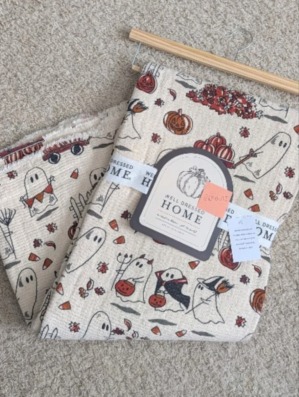Vampy Ghost Oversized Waffle Knit Style Decorative Halloween Throw Blanket 🧛👻 - Picture 1 of 9